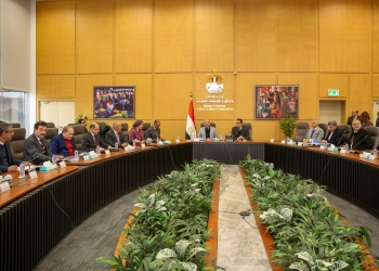 وزيرا قطاع الأعمال العام والإسكان يعقدان اجتماعا لمتابعة تطورات العمل في المشروعات المشتركة 17 - جريدة المساء