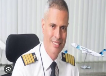 الطيار أحمد عادل رئيساً للشركة القابضة لمصر للطيران 21 - جريدة المساء
