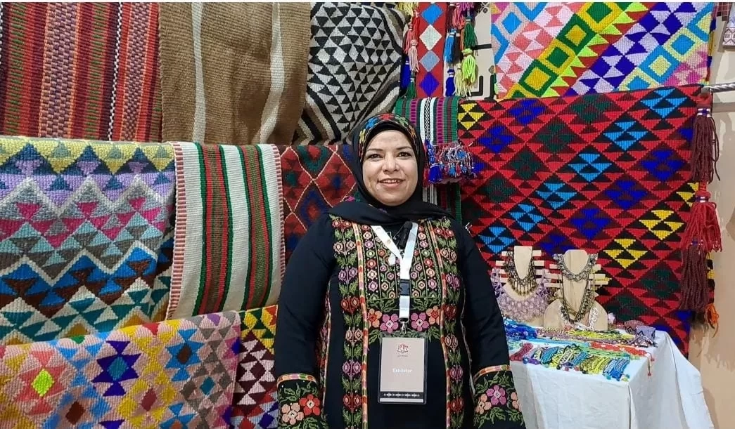 منتجات سيناء التراثية تزين معرض "ديارنا" لدعم المشروعات الصغيرة والحرف اليدوية 19 - جريدة المساء