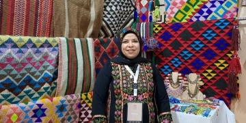 منتجات سيناء التراثية تزين معرض "ديارنا" لدعم المشروعات الصغيرة والحرف اليدوية 1 - جريدة المساء