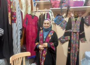 منتجات سيناء التراثية تزين معرض "ديارنا" لدعم المشروعات الصغيرة والحرف اليدوية 25 - جريدة المساء