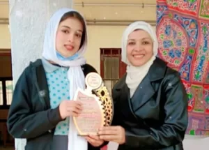 مدرسة الزهور تكرم سما أسامة لفوزها بالمركز الأول بمسابقات الإلقاء بالإسماعيلية 26 - جريدة المساء مدرسة الزهور تكرم سما أسامة لفوزها بالمركز الأول بمسابقات الإلقاء بالإسماعيلية 25 - جريدة المساء