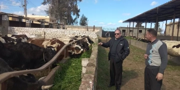 رئيس البحوث الزراعية يزور محطة بحوث سخا لمتابعة البرامج البحثية المختلفة 1 - جريدة المساء