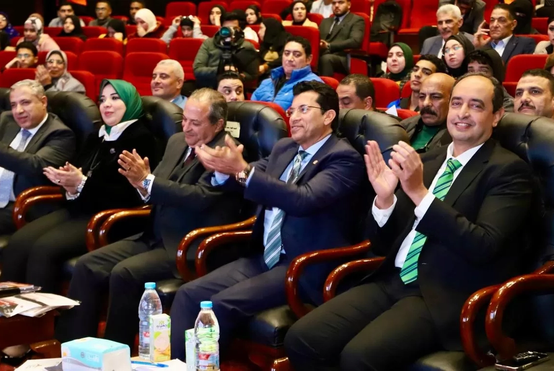 وزير الشباب والرياضة يشهد صالون الشباب لمكافحة الإدمان في بورسعيد 19 - جريدة المساء