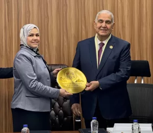 رشا عبدالعال: ملتزمون بتطوير الخدمات وتحفيز الاستثمار وإزالة العقبات .. في ظل الحزمة الأولى من «التسهيلات الضريبية» 35 - جريدة المساء