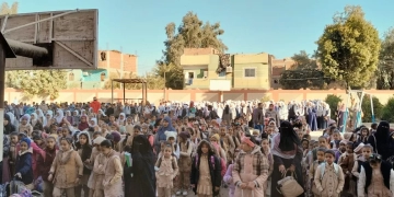 مدير تعليم قنا يوجه بتطبيق لائحة الانضباط وعدم قبول الأجازات خلال مروره بالوقف التعليمية 1 - جريدة المساء