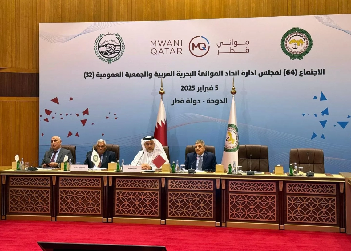 الفريق أسامة ربيع: تعزيز علاقات الشراكة مع الموانيء العربية في التدريب والخدمات البحرية 18 - جريدة المساء