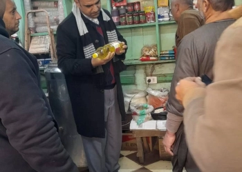 محافظ المنيا : ضبط 722 مخالفة خلال حملات تفتيشية تموينية مكبرة على الأسواق والمخابز 33 - جريدة المساء