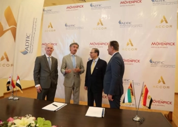 حنا تشهد تغيير علامة منتجع "ميركيور" الغردقة إلى منتجع "موڤنبيك" 23 - جريدة المساء