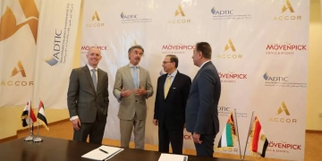 حنا تشهد تغيير علامة منتجع "ميركيور" الغردقة إلى منتجع "موڤنبيك" 1 - جريدة المساء