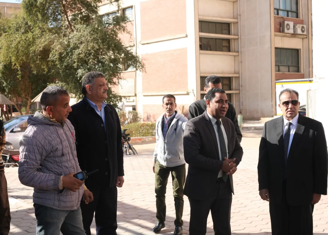 رئيس جامعة جنوب الوادي يستقبل لجنة من منطقة تجنيد قنا للكشف الطبي على الطلاب ذوي الاحتياجات الخاصة . 19 - جريدة المساء رئيس جامعة جنوب الوادي يستقبل لجنة من منطقة تجنيد قنا للكشف الطبي على الطلاب ذوي الاحتياجات الخاصة . 18 - جريدة المساء