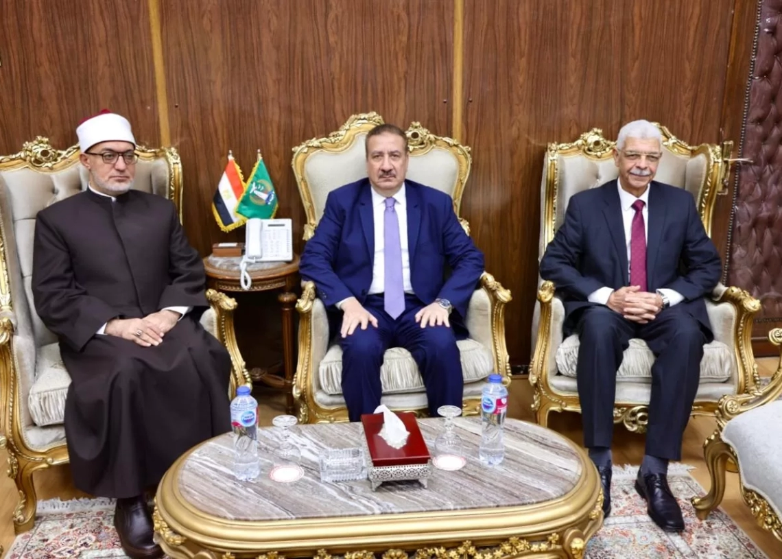 ضمن فعاليات المبادرة الرئاسية " بداية ".. محافظ المنوفية يستقبل مفتي الجمهورية علي هامش المشاركة في ندوة "بناء الإنسان".. "بجامعة المنوفية 19 - جريدة المساء