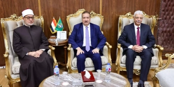 ضمن فعاليات المبادرة الرئاسية " بداية ".. محافظ المنوفية يستقبل مفتي الجمهورية علي هامش المشاركة في ندوة "بناء الإنسان".. "بجامعة المنوفية 1 - جريدة المساء
