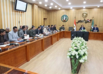 محافظ المنوفية يوجه بالتوسع في إقامة معارض"أهلاً رمضان" وأسواق اليوم الواحد لتلبية احتياجات المواطنين 25 - جريدة المساء