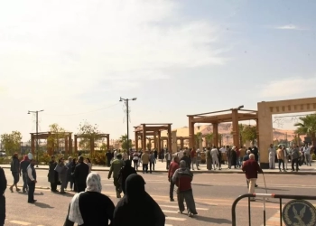 محافظ أسوان يتابع التجربة العملية لإخلاء مبنى الديوان العام كخطوة إستباقية للتعامل مع الأحداث والمواقف الطارئة 23 - جريدة المساء