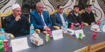 عائلة "عبد" تقدم الكفن لعائلة "عبيد" لإنهاء خصومة ثأرية في مركز سمالوط 2 - جريدة المساء عائلة "عبد" تقدم الكفن لعائلة "عبيد" لإنهاء خصومة ثأرية في مركز سمالوط 1 - جريدة المساء