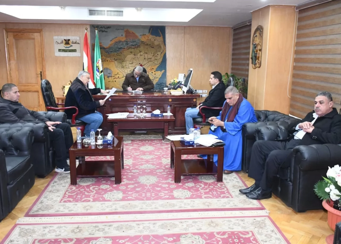 محافظ الفيوم .. يلتقي أعضاء مجلسي النواب والشيوخ لبحث شكاوى ومطالب المواطنين 19 - جريدة المساء