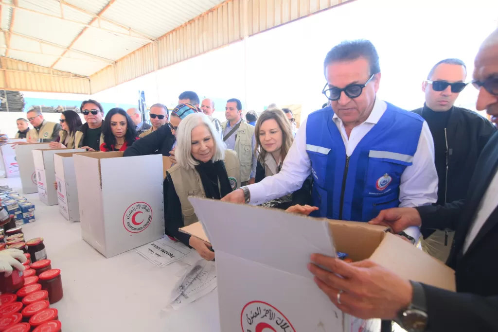 وزيرة التضامن: مصر الداعم الأول والأكبر للقضية الفلسطينية.. وصاحبة نصيب الأسد من المساعدات لقطاع غزة 30 - جريدة المساء وزيرة التضامن: مصر الداعم الأول والأكبر للقضية الفلسطينية.. وصاحبة نصيب الأسد من المساعدات لقطاع غزة 29 - جريدة المساء