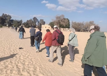وفد سياحي متعدد الجنسيات يزور المناطق الأثرية بالمنيا 35 - جريدة المساء