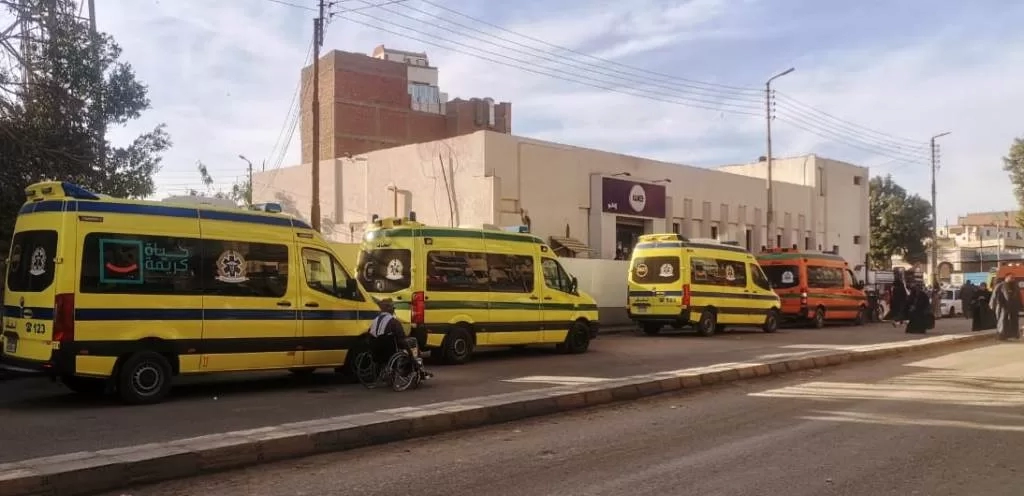 محافظ أسوان يوجه لشفط المياه الناتجة عن إخماد حريق بأحد الفنادق بإدفو وعودة الأمور لطبيعتها خلال الساعات القليلة القادمة 18 - جريدة المساء