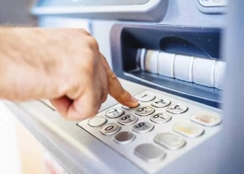 تقرير  يكشف عن تضاعف هجمات سرقة البيانات المصرفية التي تستهدف الهواتف الذكية  33 - جريدة المساء