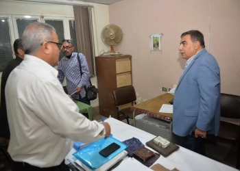 محافظ الدقهلية يبدي استياءه من تدني الخدمات بالسنبلاوين 25 - جريدة المساء
