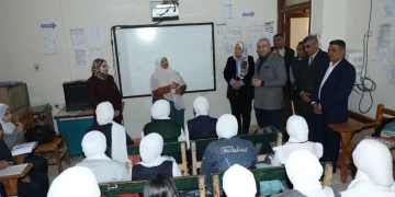 محافظ بني سويف يتفقد مدرسة الشهيد سالم شعبان بالزيتون.. 1 - جريدة المساء