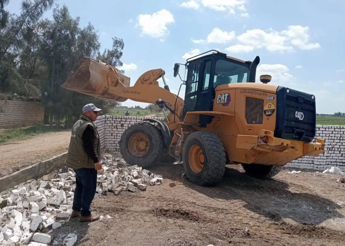 زالة ٣ حالات تعدٍ على الأراضي الزراعية جنوب بورسعيد 27 - جريدة المساء زالة ٣ حالات تعدٍ على الأراضي الزراعية جنوب بورسعيد 26 - جريدة المساء