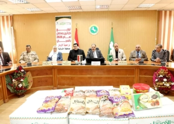 محافظ الشرقية يشهد إطلاق فاعلية جمعية الأورمان لتوزيع 4000 كرتونة مواد غذائية على المستحقين 30 - جريدة المساء
