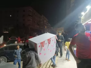 تسبب إزعاجًا للمواطنين وتعيق الحركة.. محافظة الجيزة تشمع مقاهٍي مخالفة بحدائق الأهرام وترفع ١١٠٠ حالة إشغال وتعدٍّ على الطريق العام 33 - جريدة المساء