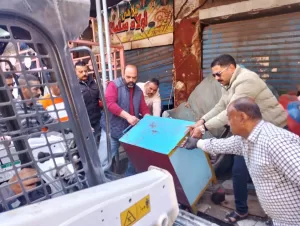 أضخم حملات المحافظة.. محافظة الجيزة تزيل منطقة ملاهي شعبية مخالفة مقامة بالطريق العام منذ سنوات ببولاق الدكرور (صور) 41 - جريدة المساء