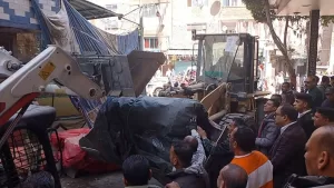 أضخم حملات المحافظة.. محافظة الجيزة تزيل منطقة ملاهي شعبية مخالفة مقامة بالطريق العام منذ سنوات ببولاق الدكرور (صور) 55 - جريدة المساء