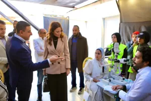 نائب محافظ الجيزة تشهد إفطار مؤسسة صناع الخير ل 500 من الأيتام بالوراق 31 - جريدة المساء