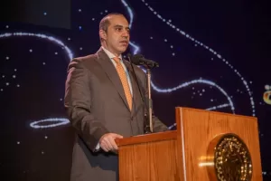 حزب الشعب الجمهوري يقيم حفل إفطار رمضاني بحضور وزير الشئون النيابية وقيادات سياسية وحزبية 35 - جريدة المساء