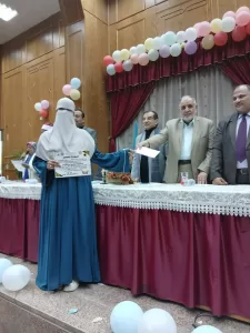 تكريم حفظة القرآن الكريم والأمهات المثاليات بكلية البنات الأزهرية بالعاشر من رمضان 81 - جريدة المساء