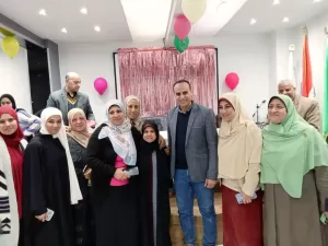 احتفالاً بعيد الأم.. وكيل وزارة الصحة بالشرقية يكرم الأمهات المثاليات بالقطاع الصحي بالمحافظة 25 - جريدة المساء