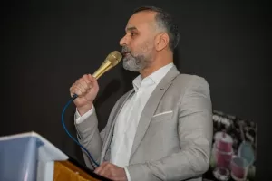 بحضور محافظ القليوبية.. "حزب الشعب الجمهوري" يقيم احتفالية لتكريم حفظة القرآن والأمهات المثاليات وأسر الشهداء.. و 50 رحلة عمرة وجوائز نقدية وعينية للمكرمين 39 - جريدة المساء