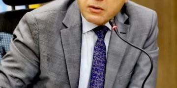 استجابة فورية.. محافظ كفر الشيخ يوجه بإصلاح كسر ماسورة مياه بشارع البحر في سيدي سالم 1 - جريدة المساء