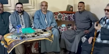 "الصلح خير في رمضان" ... جلسة عرفية تنهي الخلافات العائلية بقرية الحمراوي 1 - جريدة المساء