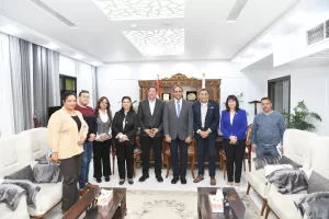 محافظ قنا يبحث مع وفد "راعي مصر" تعزيز التعاون في الخدمات الطبية والتنموية 22 - جريدة المساء محافظ قنا يبحث مع وفد "راعي مصر" تعزيز التعاون في الخدمات الطبية والتنموية 21 - جريدة المساء