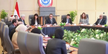 وزير الصحة فى اجتماع المجموعة الوزارية للتنمية البشرية : تعزيز التنسيق بين كافة الجهات المعنية لإتاحة البيانات اللازمة لإعداد التقارير الوطنية 1 - جريدة المساء