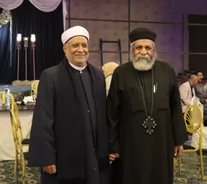 رمضان والصوم الكبير يجمعان المصريين على مائدة إفطار واحدة في قنا 41 - جريدة المساء