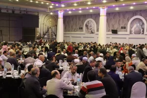 رمضان والصوم الكبير يجمعان المصريين على مائدة إفطار واحدة في قنا 61 - جريدة المساء