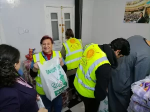 900 شنطة رمضانية هدية "الشعب الجمهوري" للأسر الأولى بالرعاية في قنا 39 - جريدة المساء