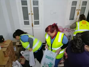 900 شنطة رمضانية هدية "الشعب الجمهوري" للأسر الأولى بالرعاية في قنا 37 - جريدة المساء