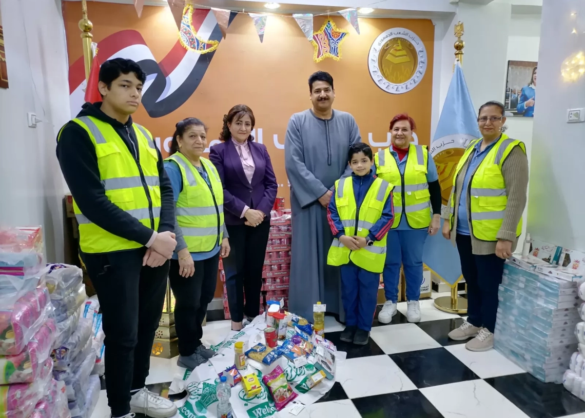 900 شنطة رمضانية هدية "الشعب الجمهوري" للأسر الأولى بالرعاية في قنا 19 - جريدة المساء