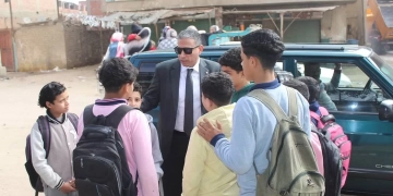 وكيل وزارة التعليم بالجيزة: غياب الطلاب دون أسباب وجيهة يستدعي تدخل الأخصائي الاجتماعي بالمدرسة 1 - جريدة المساء