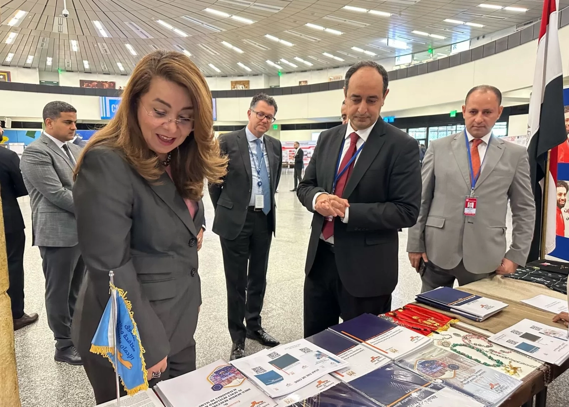 "غادة والي" تتفقد معرض صندوق مكافحة الإدمان في فيينا 19 - جريدة المساء