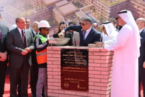 محافظ الجيزة يضع حجر الأساس لمشروع فندق سوفيتل ليجند الأهرامات بطريق القاهرة–الإسكندرية الصحراوي 37 - جريدة المساء