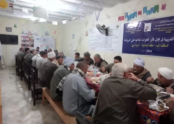 الهيئة الإنجيلية توزع 2100 وجبة إفطار لمزارعي المنيا 21 - جريدة المساء